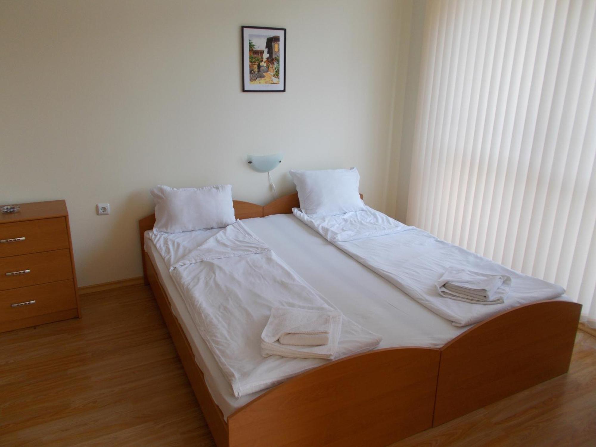 Sunny Fort Apartments Pantai Sunny Ruang foto