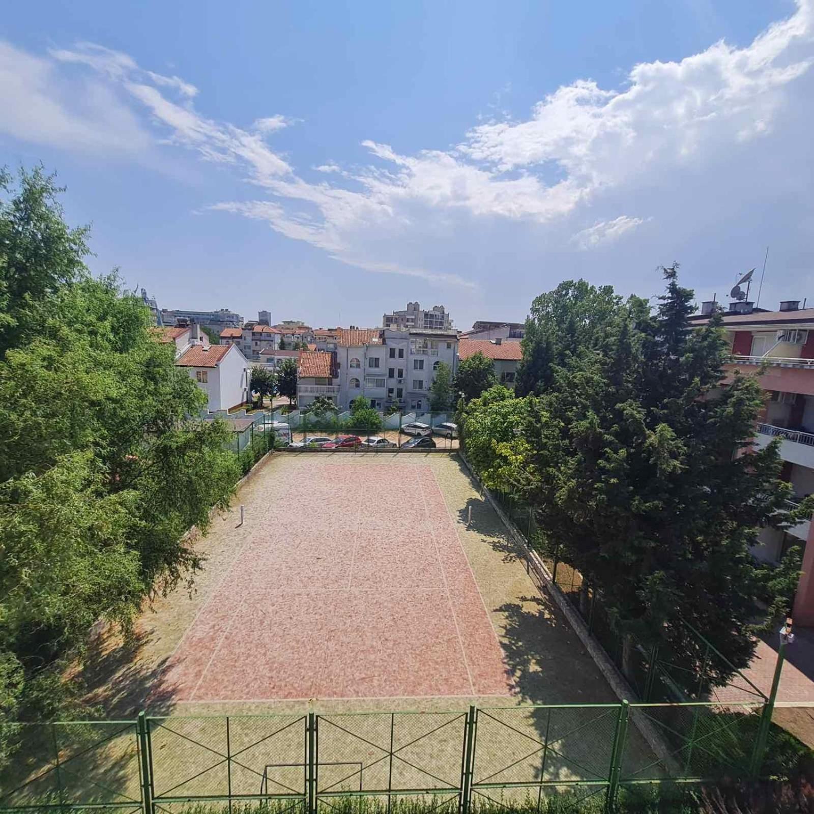 Sunny Fort Apartments Pantai Sunny Bagian luar foto
